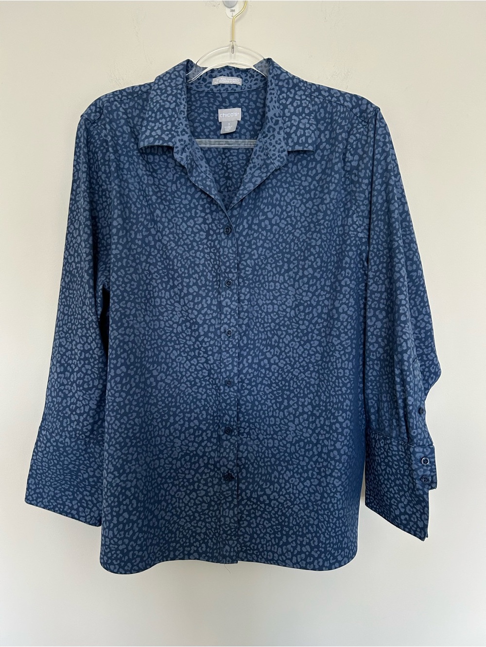 Chico’s No Iron CoolMax‎ All Seasons Stretch Leopard Button Up Shirt 3/US 16
